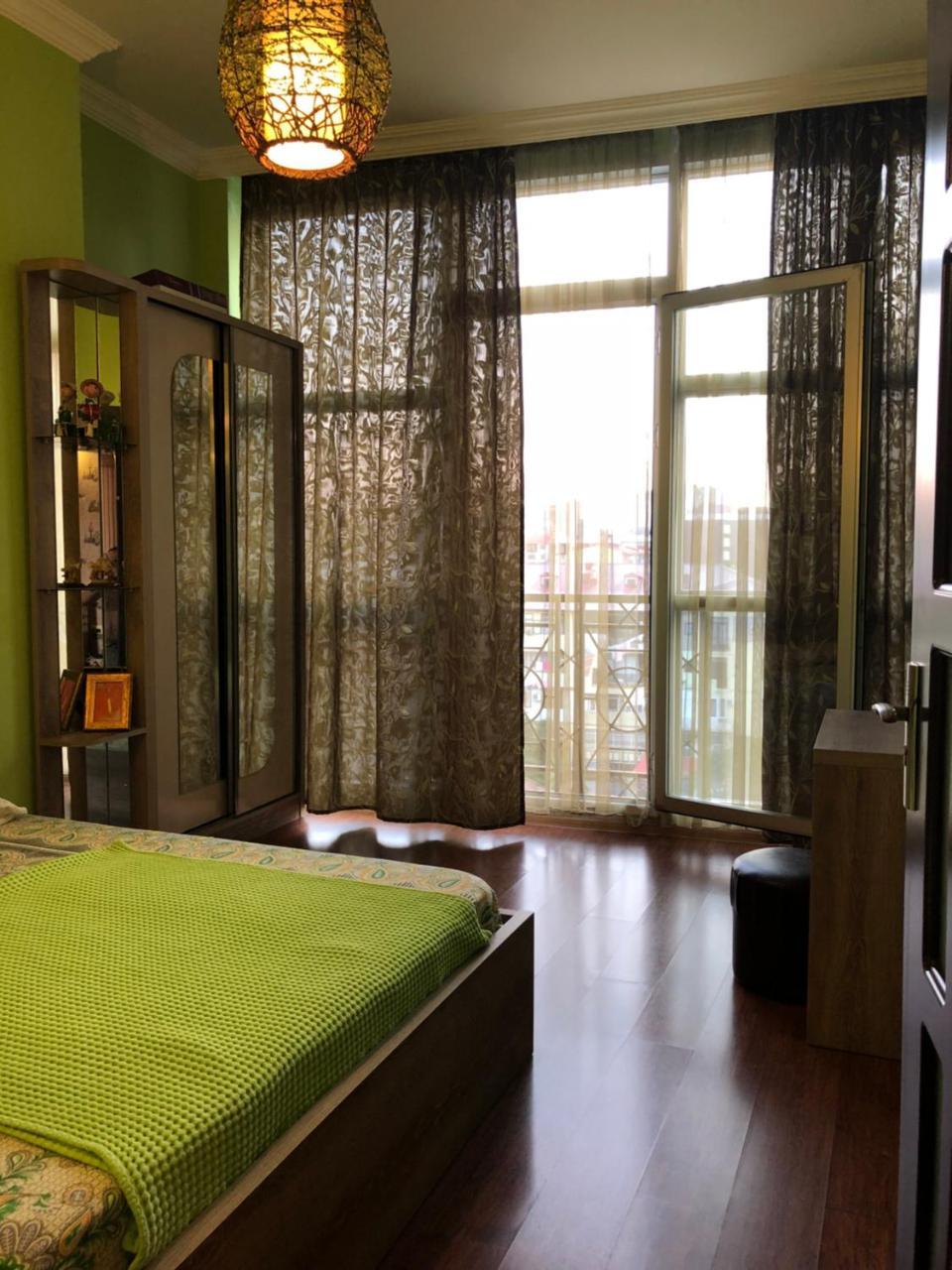 Apartment Gio Batumi Exteriör bild